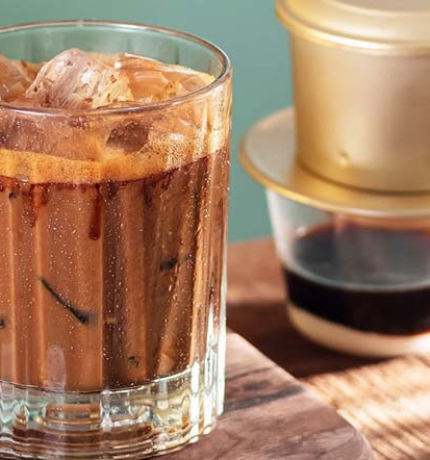 Cà phê sữa đá/ sữa nóng